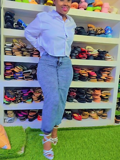 Ashley's Collections (@ashley_collections)’s videos with original sound - ꜱᴛᴀʀ_ʟʏʀɪᴄꜱ88✍️