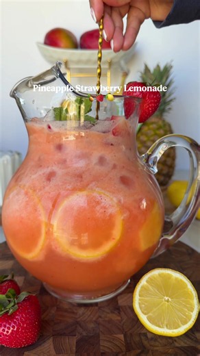 Strawberry Pineapple Lemonade Recipe – Fresh Summer Drink