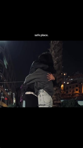 𝐆𝐨̈𝐤𝐜̧𝐞 (@gokceeyk) adlı kullanıcının safeplace videosu