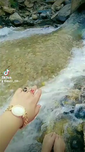 it's me (@abc12_1996)’s videos with original sound - it's me