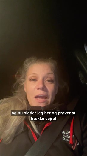 1 time 45 min tilbage. I dag afgør I, hvilken retning vores kommune skal gå. Om vi vælger tryghed, ansvar og sund fornuft – eller mere af det samme. Jeg har givet alt, hvad jeg har i den her valgkamp. Og nu vil jeg lige tage en tur ned og få styr på nerverne med lidt kampsport. 👉 Har du ikke stemt endnu? Så er det NU du kan gøre den forskel, der faktisk betyder noget. #KV25 #DFNyborg #StemDansk #ListeO #Lokalvalg #TakForOpbakningen 💙💛 Dansk Folkeparti Nyborg Kommune Vores Nyborg | Anne-Marie 