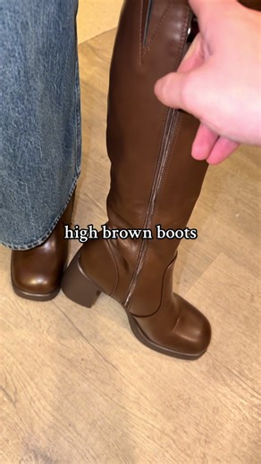 High Boots for Large Calves: Comfort and Style