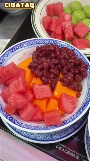 Es Campur #escampur #minumansegar #dessertindonesia #kulinerhits #eskrim #puding #semangka