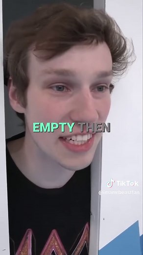 Rubik's Cube Challenge: Boys vs. Girls Showdown