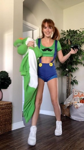 Danielle | Dani 💋 on Instagram: "Constantly having an identity crisis 😂 Who should I be today 🤔 👾 🎮 #cosplay #viral #viralreels"