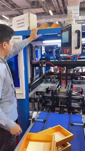 #Cardboard folding box machine