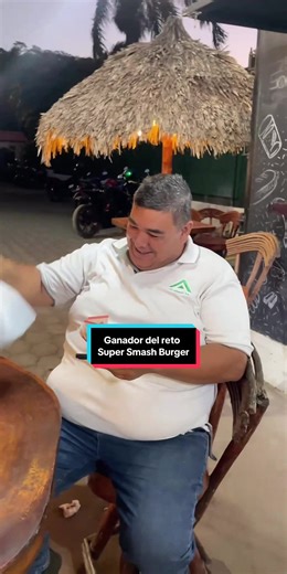Nuevo ganador del reto súper Smash Burger Ganador 10! 🥳 @variedades_iker