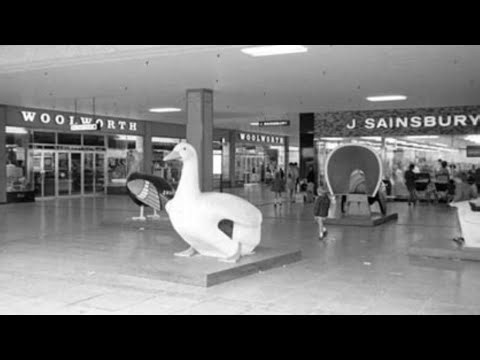 Building the Aylesbury station boards for my loft model railway layout.