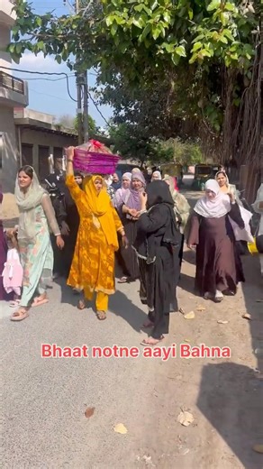Bhaat notne aayi Bahna | bhaat | bhat | #bhaat #shorts #bhaatceremony