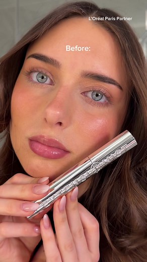 Achieve Long Lashes with L'Oréal Paris Extensionist Mascara