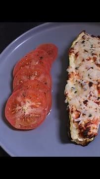 Gefüllte Zucchini mit Feta aus der Heißluftfritteuse – Einfach & Lecker!