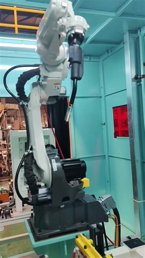 Panasonic Robot 🤖 👽 TM1400G4