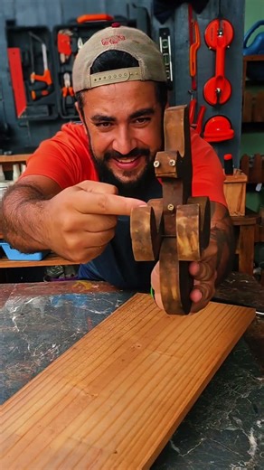 Esse é o molde que eu mesmo fiz para fazer essa mini capivara de madeira #wood #handmade #hobby