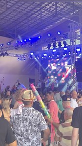 4.6K views · 4.2K reactions | Vai começar a semana de shows do Musical JM. Esperamos vocês nos nossos eventos, pra sentirmos juntos a energia do bailão   é JM é JM… | Musical JM | Facebook