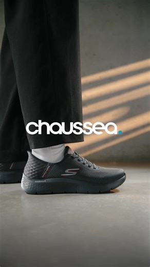 Les nouvelles Skechers sont disponibles !🔥 Il suffit de s’y glisser, c’est comme une petite couette pour vos pieds. Un confort ultra moelleux dès le premier pas 👟 | Chaussea