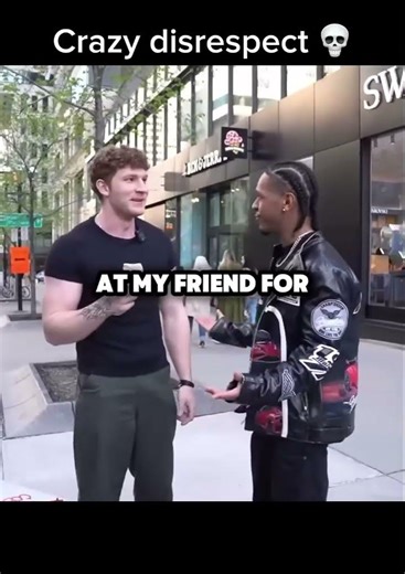 Bro was not intimidated 😭🙏 #funny #gymtok #gymbro #connorsinann #varsity747 #bodybuilding