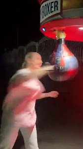 Is this a flex 💪🤣 #fail #boxing #arcade | LADbible Australia