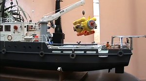 Bateau RC 1/25 robbe