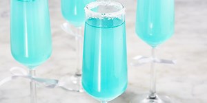 Class Up Your Brunch With These Tiffany Mimosas