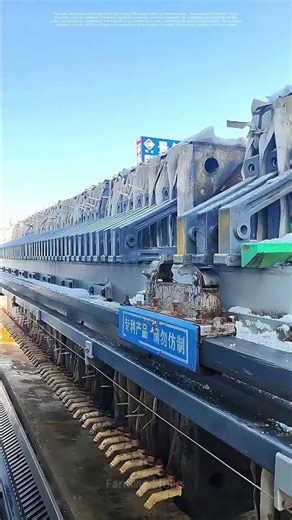 Industrial Precision in Motion: How Automated Machinery Streamlines Filtration Processes