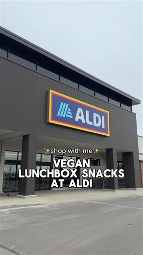 Vegan lunchbox snacks at @ALDI USA 🛒🌱 #figpartner #aldi #vegan #vegansnacks #plantbased