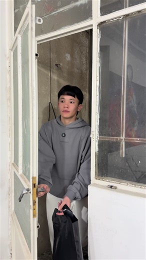 Exploring Afghan Culture Through Humor and Heart