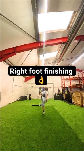 Right foot finishing 🚀🔥 #football #soccer #training #youtubeshorts #shorts