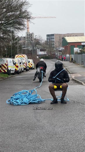 Kevlar Hoodie Test.. WH05DAT.com