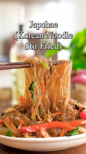 789K views · 10K reactions | Let’s make Japchae (Korean Glass Noodles Stir Fry)! Easily one of favorites to throw together! The full recipe is on our blog (twoplaidaprons.com) Just type “GLASS” in the search❤️ #japchae #koreanglassnoodles #koreanfood #cookingathome #recipes #easymeals | Two Plaid Aprons | Facebook