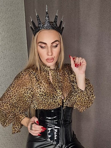 goddess Elena #goddessbeauty #heels #goddess #goddess Elena #Crown