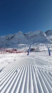 9.1K views · 66 reactions |  Bimbi felici, genitori rilassati! Il #FantaSki del comprensorio Pontedilegno-Tonale è il parco giochi perfetto per muovere i primi passi sugli sci! ⛄  Happy kids, relaxed parents! #FantaSki at the Pontedilegno-Tonale ski resort is the perfect playground for those taking their first steps with skis! ⛄  IG @scuolascipontetonale #VisitBrescia Valle Sabbia e lago d'Idro inLOMBARDIA | Visit Brescia | Facebook