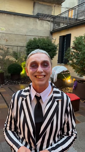 210 reactions · 25 comments | Venite a visitare i set dei vostri film preferiti  | Libreria Namastè Book and Coffee | Facebook