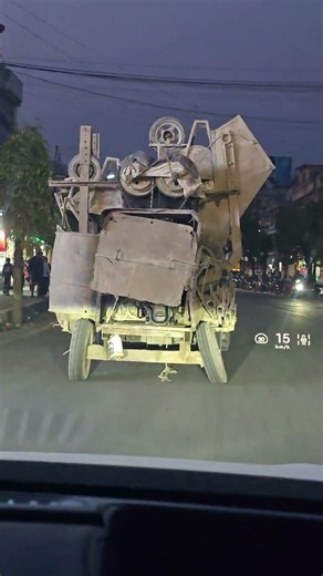 unidentified moving object spotted. #carpedia #automobile