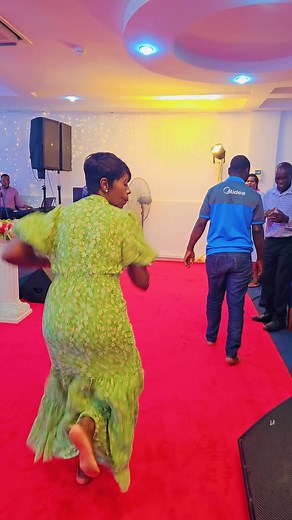 I will extol the Lord at all times; His praise will always [continually, KJV] be on my lips (Psalm 34:1). . #2025yearofextravagantgrace #rhemafamilywithpt #faithjourney #prayerworriors #ProphetessTrizah #LoveNeverFaileth