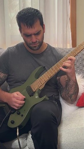 Shredding D Phrygian Dominant mode in Drop A on 7 string sounds amazing!