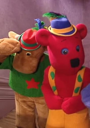 Elliot Moose S01:E07 - The Mountain / Queen of the Waves / the Playground Puzzle / Collector Elliot