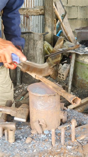 12K views · 186 reactions | Making knfie from broken chisel #knife #metalworks #howto #a #meta #amazing #blacksmith #forgingknife | METAL WORKS | Facebook