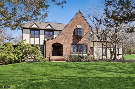 34 Knollcroft Rd, Bernards Township, NJ 07920 - MLS 4020336 - Coldwell Banker