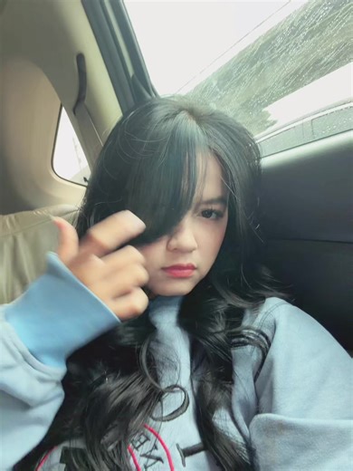 diva (@divashazna)’s videos with suara asli - Shara Oktaviyani Jacobus