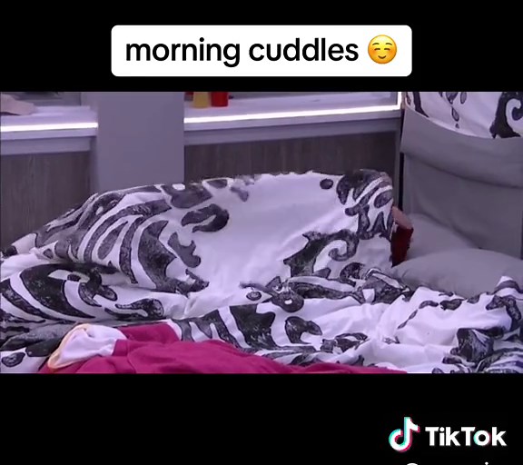 they are glued to each other #bb25 #bigbrother25 #bigbrother #americory #corywurtenberger #coryandamerica #americalopez #americaandcory