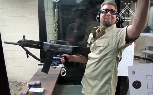 【中字】大宇精密USAS-12战斗霰弹枪测评/试射合集