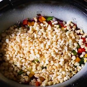 294K views · 61 reactions | This Crockpot Breakfast Casserole is the make-ahead breakfast option for Christmas morning or your weekly meal prep! • 486 calories/10 freestyle point per serving! • PRINT RECIPE>>>https://thegirlonbloor.com/crockpot-breakfast-casserole/ | The Girl on Bloor - Healthy, easy recipes for busy people | Facebook