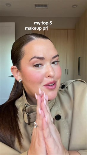 Essential Makeup Products for Quick 5-Minute Looks