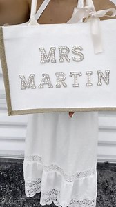 Bride Tote Bag, Bride Gift, Bridal Shower Gift, Bachelorette Bags, Honeymoon Beach Bag, Mrs Custom Bag, Customized Bride Bags-white Pearls - Etsy