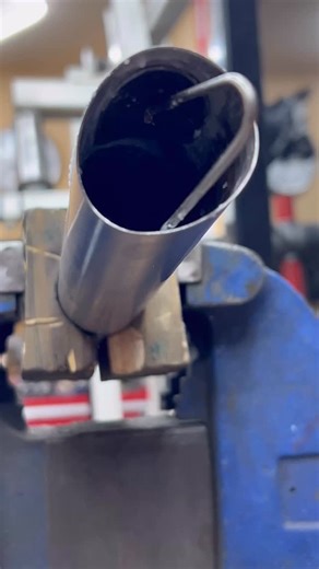 Reinforcing the point. #devlincycles #customframes #handmade #lovethisshit #neverfreakinrelent #detailsmatter @ridefoxbike @pademelon.cc @maxon_bikedrive @eightpins @zipppowder @rockshox_official @shimanoaustralia @sram_australia @lewisbike_official @columbus_official @prototipo.works @pirelli_cycling_distro_aus @spoken.bike @tasgravityenduroseries @tailoredtrailstas @chainsmithbikes @maydenabikepark | Devlin Cycles