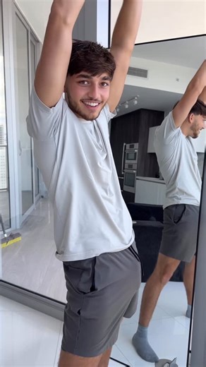 Brad on Instagram: "morning stretches"