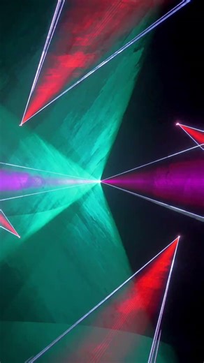 Multi-Projector Laser Show Programmed in BEYOND