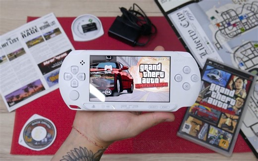 莫妮卡小姐姐为你们拆解翻新重装PlayStation游戏机PSP E1004型号