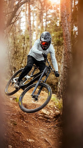 Fresh Racing Lines 🏁 The new and improved DH16 and DH22 tyres from @michelinbicycle deliver superior, more finely-targeted performance for the demands of modern downhill racing💪 And, they're in stock now! Just in time for the opening round of the @uci_mtbworldseries DH in Fort William this weekend😏 Let's go racing... #Michelin #MichelinUK #RideOnMichelin #DH16 #DH22 #GripForAnyRide #SilverfishUK | Silverfish UK