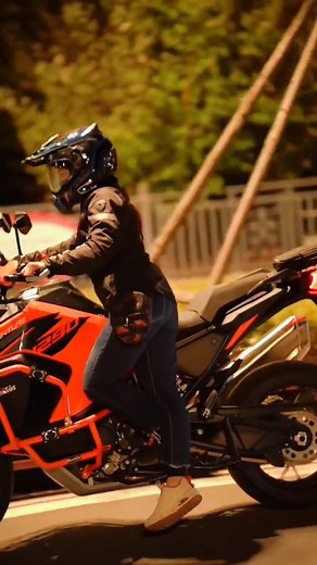 ️ #moto #motogirl #bikegirl #motorcycle #motorbike #motolife #bikelover #tiktok #reels #reels #reelsfb #reelsviral #reelsvideo | Motogirl